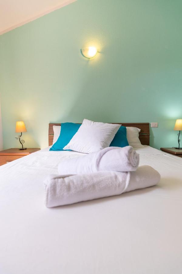 Vista Mare Apartment 6 올비아 외부 사진